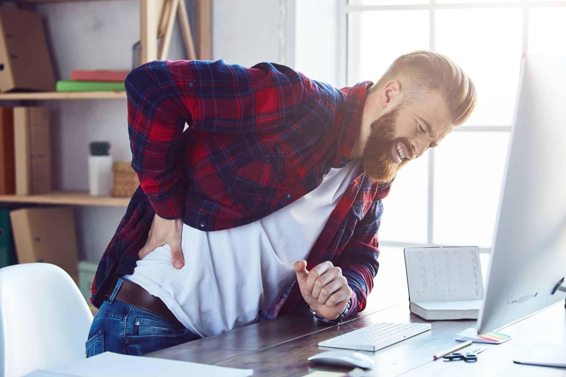 What Are the Symptoms of a Broken Tailbone?